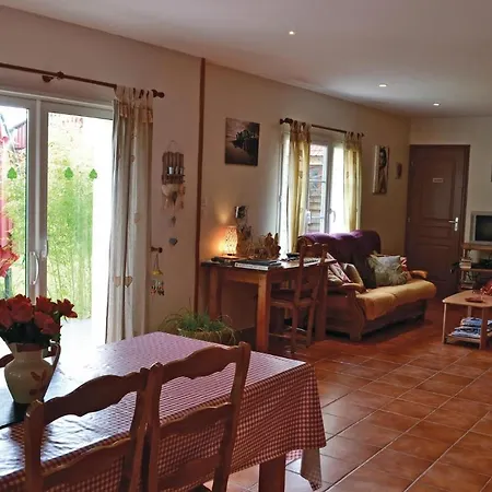 De La Lombardie Дом отдыха *